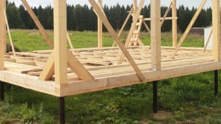 Сарай на винтовых сваях или хозблок на сваях Дивногорск цена от 2589 руб. / шт.